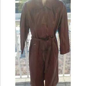 Etienne aigner oxblood leather trench coat sz 14